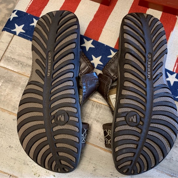 Excellent Women’s MERRELL Form Aircushion Brown Leather Sandals Size US 6 Shoes - Picture 9 of 13